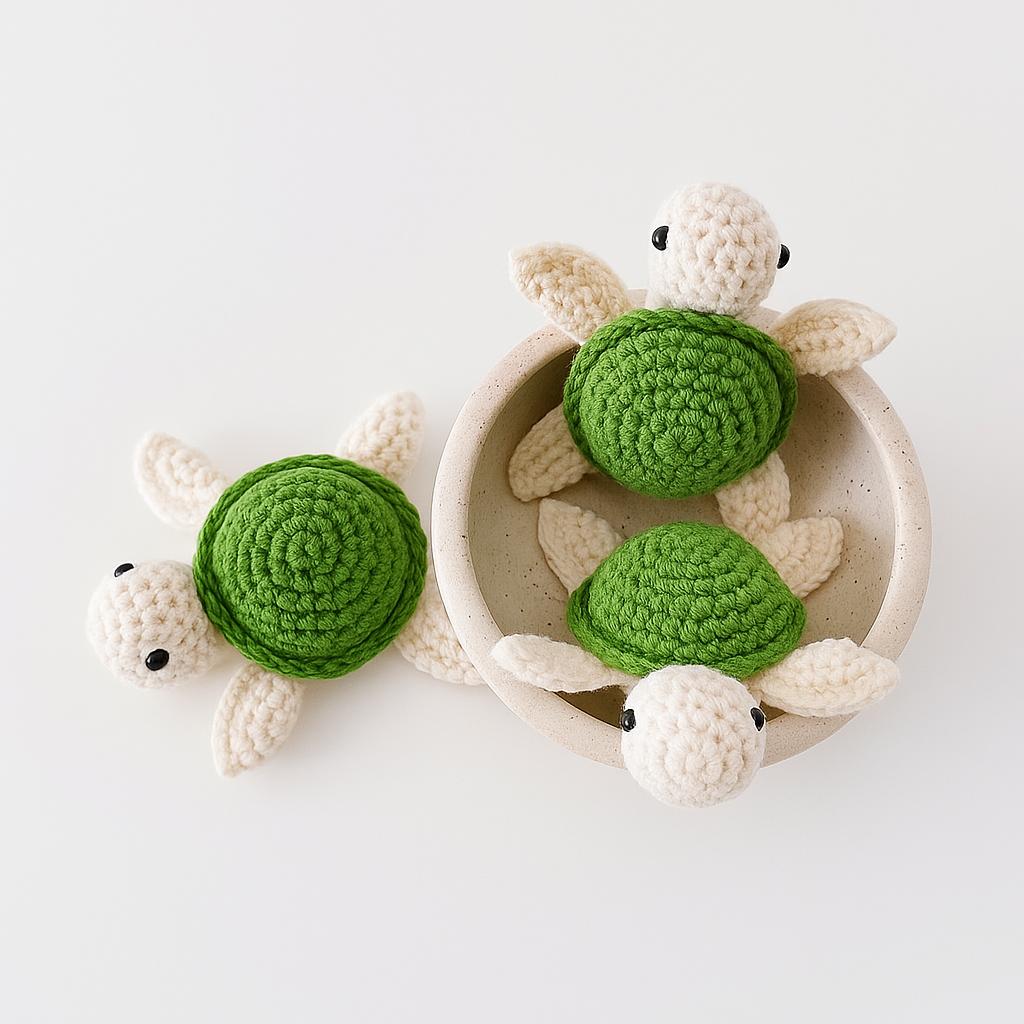 Amigurumi Turtle Pattern – Seamless, Beginner-Friendly PDF Tutorial/ Baby shower turtle gift