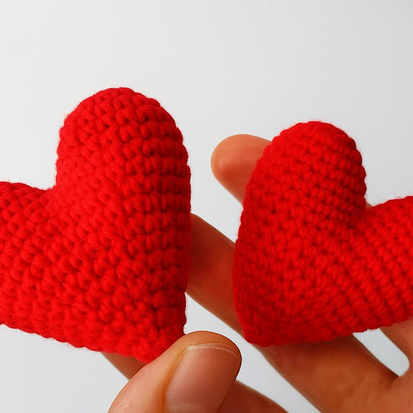 Crochet Heart Keychain Amigurumi: PDF Pattern (Beginner Friendly)