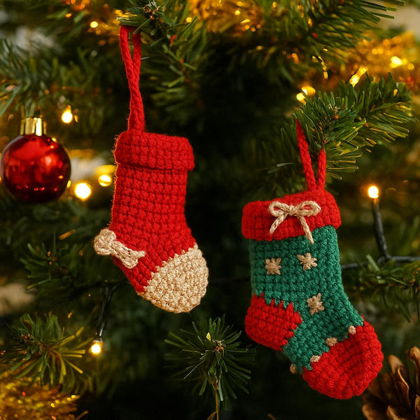 Mini Bootie Charm Crochet PDF Pattern: Keychain or Tree Ornament