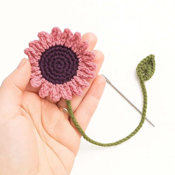 Amigurumi Sunflower Bookmark – Crochet PDF Pattern (Handmade & Beginner Friendly)