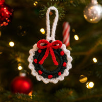 Christmas Mini Wreath / Candy Cane Crochet PDF Pattern: Fast/