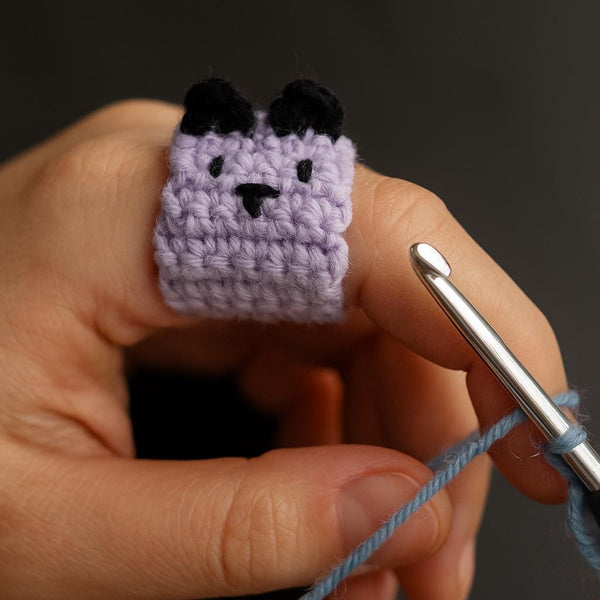 Finger Yarn Holder Crochet Pattern PDF : Instant Download