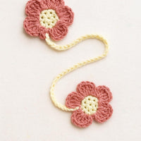 Flower Bookmark Crochet Pattern : Two-Flower Page Marker PDF