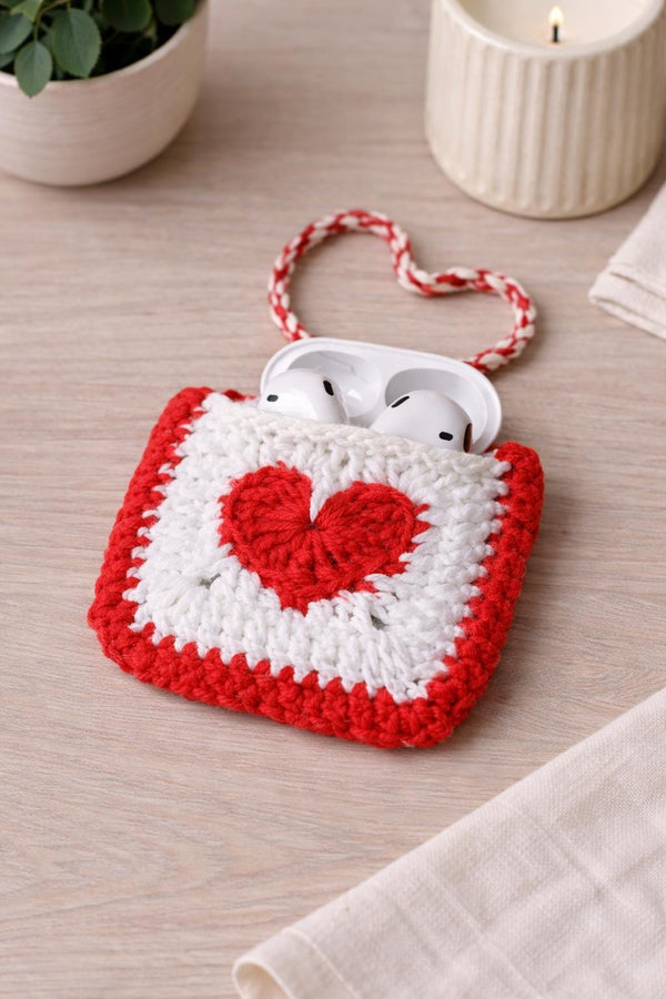 Crochet Heart Gift Set PDF: Keychain Bag Charm, Envelope Pouch,  Valentine Gift